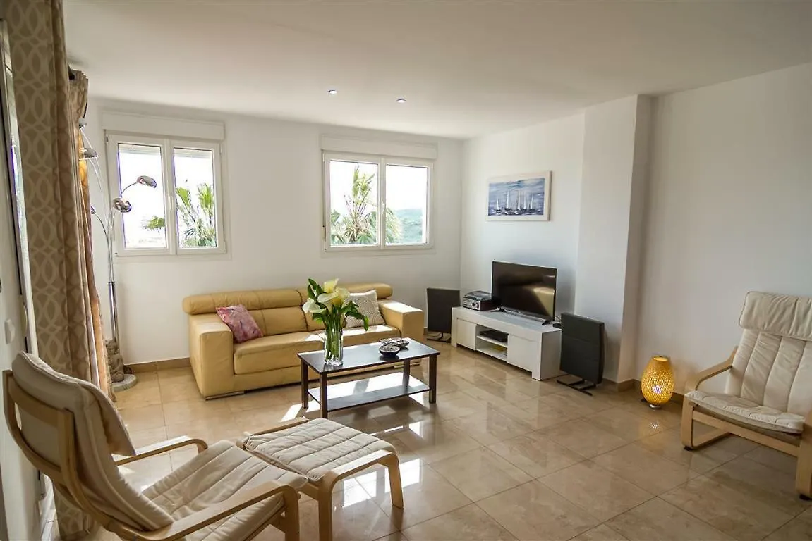 Apartamento La Duquesa Dúplex Penthouse Manilva 0*,
